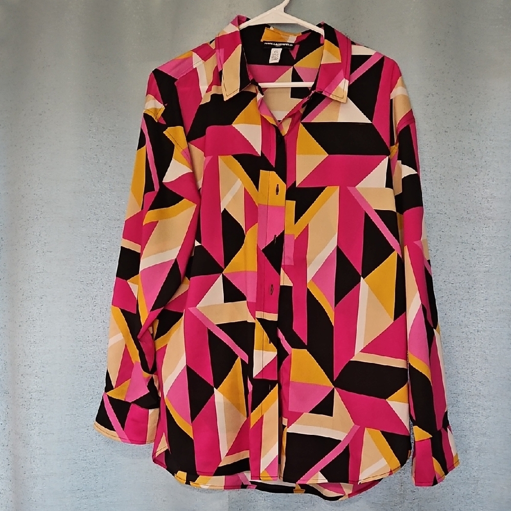 Karl Lagerfeld Vibrant Geometric Button Down Shirt‎